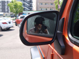 ミラーにも目立つ傷はございません
