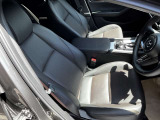 美作マツダ自動車・マツダオートザム津山の整備工場がございますので、アフターメンテナンスも含めてマツダ整備士がしっかりと対応させていただきます!