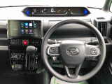運転中も見やすいメーター。