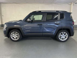 □■左側面■□ ホイールアーチが台形なのはJeepのみのデザインになり、ここを見てもJeepとすぐ分かります!