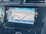 日産純正のカーナビが付いておりますので知らない所でもサポートしますので安心ですね。色々な機能でドライブも快適ですね。
