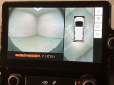 全周囲カメラ付きで車庫入れも安心ですね。