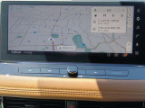 【NisaanConenctインフォティンシステム】 Googie搭載によりナビゲーションだけでなく、普段スマホ等で使い慣れたアプリを車内で楽しめたり、&rdquo;情報とエンタメ&rdquo;を車内でご利用いただけます。