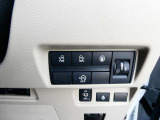 両側電動スライドドアなので運転される方も乗車される方もとっても便利です♪