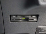 ETC車載器は、ビルトインタイプですっきり収納され、見た目も使い勝手も満足のアイテムです。