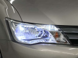 消費電力の少ない社外品のLEDヘッドランプを採用。豊かな光質と、自然光に近い光質で、夜間のドライブの安全をサポートします。
