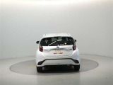 U-Carの販売だけでなく自動車保険、携帯電話の販売も行っております。