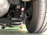 お車を安心してお乗りいただく為には、足回りの定期点検が欠かせません。サービスサポート(有償保証)では無料点検もご提供しており、安心のカーライフをお過ごしいただけるサポート体制が整っています。