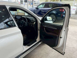 弊社在庫車両はすべて、入庫段階での客観的且つ厳正な車両チェック(第3者機関日本査定協会による査定)を実施しております。メーター改ざん車、修復歴車などは一切ございません。ご安心の上ご検討ください。