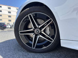 お車によって新車保証継承、2年保証がお選びいただけます。詳しくはスタッフまでお問い合わせください。【お問い合わせ電話番号072-461-1411】