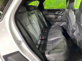 『輸入車ならではの洗練されたインテリア!英国らしい気品高いインテリアに仕上がっております!また、『インテリアガード』も扱っています。詳しくは店頭スタッフまで♪