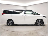 私たちは「喜んでいただける」お車を目指しています。中古車なんて「値段は安いけど&hellip;」あんしんして乗れるのかな〜なんて不安になるお客様も多いと思います。不安を解決し、いいお車選びしてください!