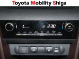お好み温度に設定すると自動で調整してくれるオ-トエアコン装着車です。