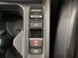 セレクターノブの下に、異なる加速感を楽しめるドライブモードスイッチがついています。一般道、スポーツ走行、エコ走行など、シーンに合わせて最適な加速感を楽しめるドライブモードスイッチです。