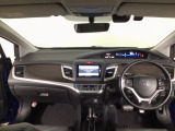 【前方視界】開放的な前方視界!運転がしやすく疲れにくいです♪窓が大きく、見通しがとっても良いおクルマですよ♪