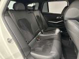 ナンバー付きの車両は公道試乗可能です(登録済未使用車など一部除く)。また、取り回しの確認など、広い場内でご試乗も可能です。お気軽に申し付けください。