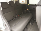 ゆとりある広々とした車内空間は、ドライブを始め買い物やレジャーなど、幅広く活躍します。一人でもみんなとでもお出かけを楽しみましょう!