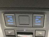 両側電動スライドドア付き、運転席にいながら開閉もラクラク