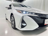 フォグランプ装着車です。暗い夜道の車両前方を明るく照らします