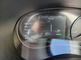 メーターの左側で車両の詳細な情報が見れます♪