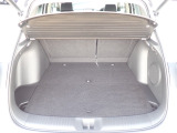 ◆定員乗車時のカーゴルームです。普段のお買い物の荷物やたくさんの収納が可能です。