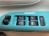 電動格納ミラー、パワーウインドウ