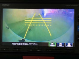 バックガイドモニターで、後方を確認しながら安心して駐車することができます。運転初心者も熟練者も必須の機能ですよ!