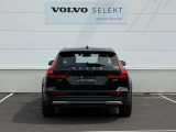 ◆バック/万が一を考え、安全性を重視する方に選ばれているVOLVO車。ドアを開閉するとその重み・厚みに驚くはず