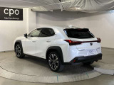 厳しい基準を満たすため、細かな傷もできるだけ修繕しています。そのため、車両品質評価書上で一部『修理あと有り』とされる場合がございますが、傷消しなどを行った結果ですのでご安心ください。