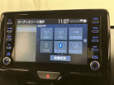 いまや必須装備「ナビゲーション」搭載!知らない場所にスイスイッとドライブ。もう、これなしではハンドルを握れませんね!でも運転中の操作は危険ですのでご注意ですね☆