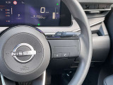 ナビと携帯をBluetoothで繋ぐと電話が来た際もこちらのボタンで対応可能です(^^)/
