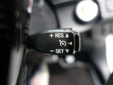 クルーズコントロールを搭載しております☆設定した速度を自動で維持する機能で、運転の疲労を軽減し、快適なドライブをサポートしてくれます♪