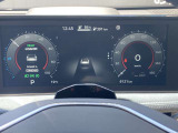 メーターディスプレイで様々な車両の設定が可能です。