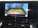 バックガイドモニターで、後方を確認しながら安心して駐車することができます。運転初心者も熟練者も必須の機能ですよ!