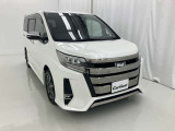 ボディカラーはホワイトパールクリスタルシャイン、カラーナンバーは070です。