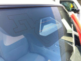 【衝突被害軽減ブレーキ】前方の車両や歩行者を検知し、ブザー音や表示によって警告!衝突の可能性が高まるとブレーキ踏力をアシストしてくれますが、あくまでもサポートですので運転手の判断・操作が大事です☆
