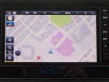 純正9インチメモリーナビ(MM223D-L)装備しております!ハンドルのスイッチにてボリューム等の操作が可能です♪