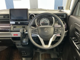 運転しやすいインパネ周りです!見やすいレイアウトで快適なドライブをサポートします!