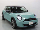 フロントフェイスはMINIアイコンとして永らく愛されるデザイン性の良さと、ブランドの魅力を感じる事ができます。