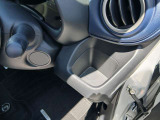 運転席側のドリンクホルダー