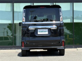 店舗にて現車の確認もいただけますので、お電話で在庫のご確認の上是非ご来店くださいませ。