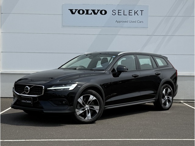 V60クロスカントリー プラス B5 AWD 4WD 