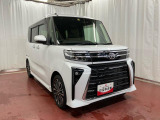 両側スライドドアなので、狭い駐車場や壁際でも安心!