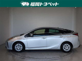 燃費も走行性能も良い50系プリウス Sが入荷しました。