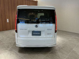 点検を実施(ホンダ車以外でメーカー保証のある車両は他ディーラーに持ち込んで点検をさせて頂いています。)した後、お渡しさせて頂いています。もちろんオイル交換済です。