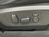 フロント電動シート操作スイッチ