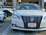 クラウン ハイブリッド 2.5 ロイヤルサルーン 