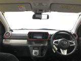 見通しのよいすっきりとした視界で、誰でも運転しやすいです。運転のしやすさは疲れにくさにも繋がりますよ♪
