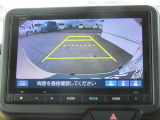 【バックカメラ装備済み】駐車の際の心強い味方!ガイドを見て確認しながら駐車できるので安全です。
