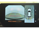 専用のカメラにより、上から見下ろしたような視点で360度クルマの周囲を確認することができます☆縦列駐車や幅寄せ時に活躍してくれます
